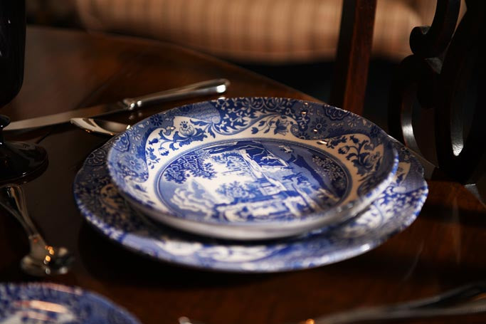 Spode Blue Italian 12 Piece Dinner Set